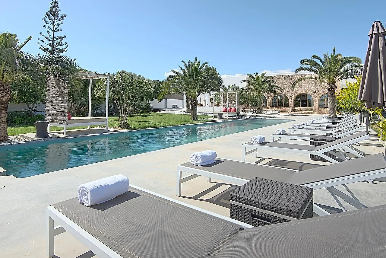 Cheis Ibiza Hotel Santa Eularia des Riu 0*,  Spanje