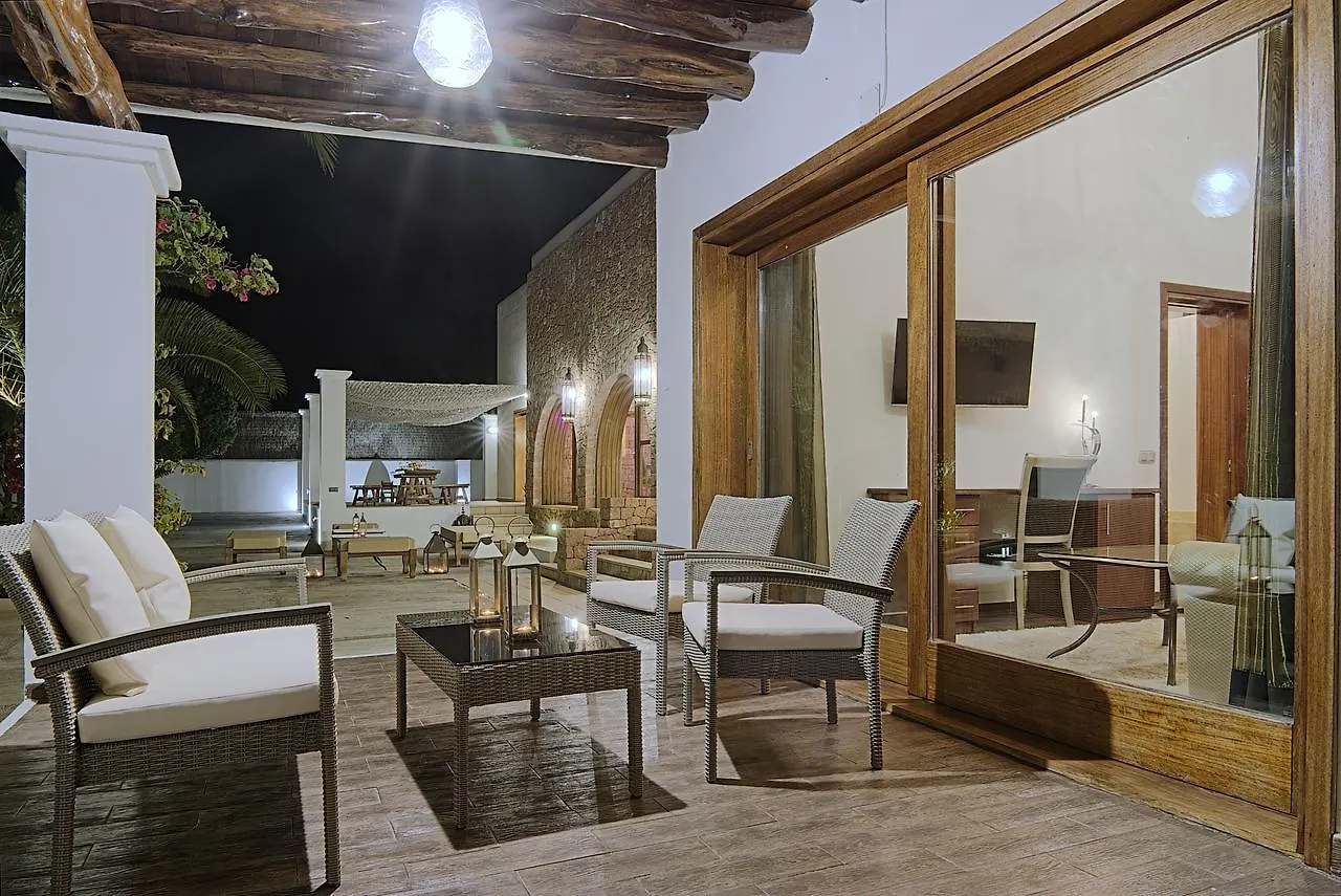 Villa Cheis Ibiza Hotel Santa Eularia des Riu Spanje