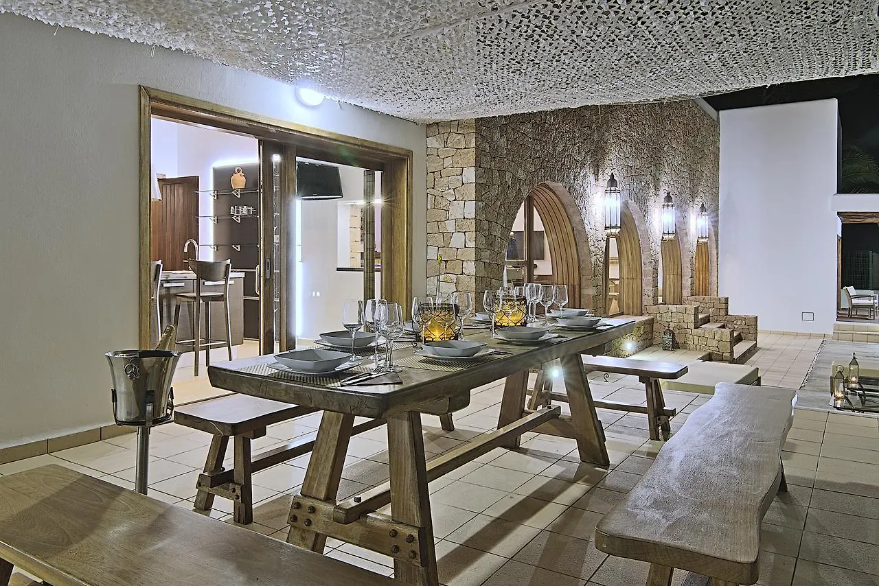 Cheis Ibiza Hotel Santa Eularia des Riu