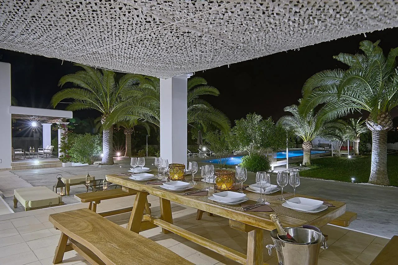 Villa Cheis Ibiza Hotel Santa Eularia des Riu
