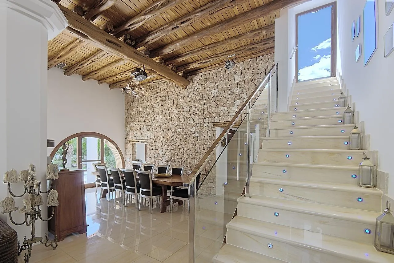 Cheis Ibiza Hotel Santa Eularia des Riu