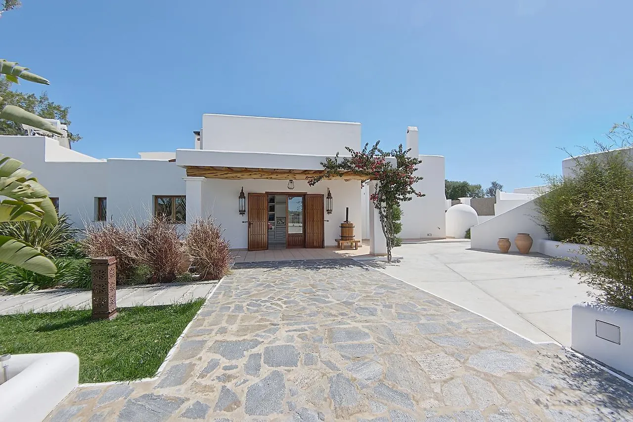 Cheis Ibiza Hotel Santa Eularia des Riu 0*,  Spain